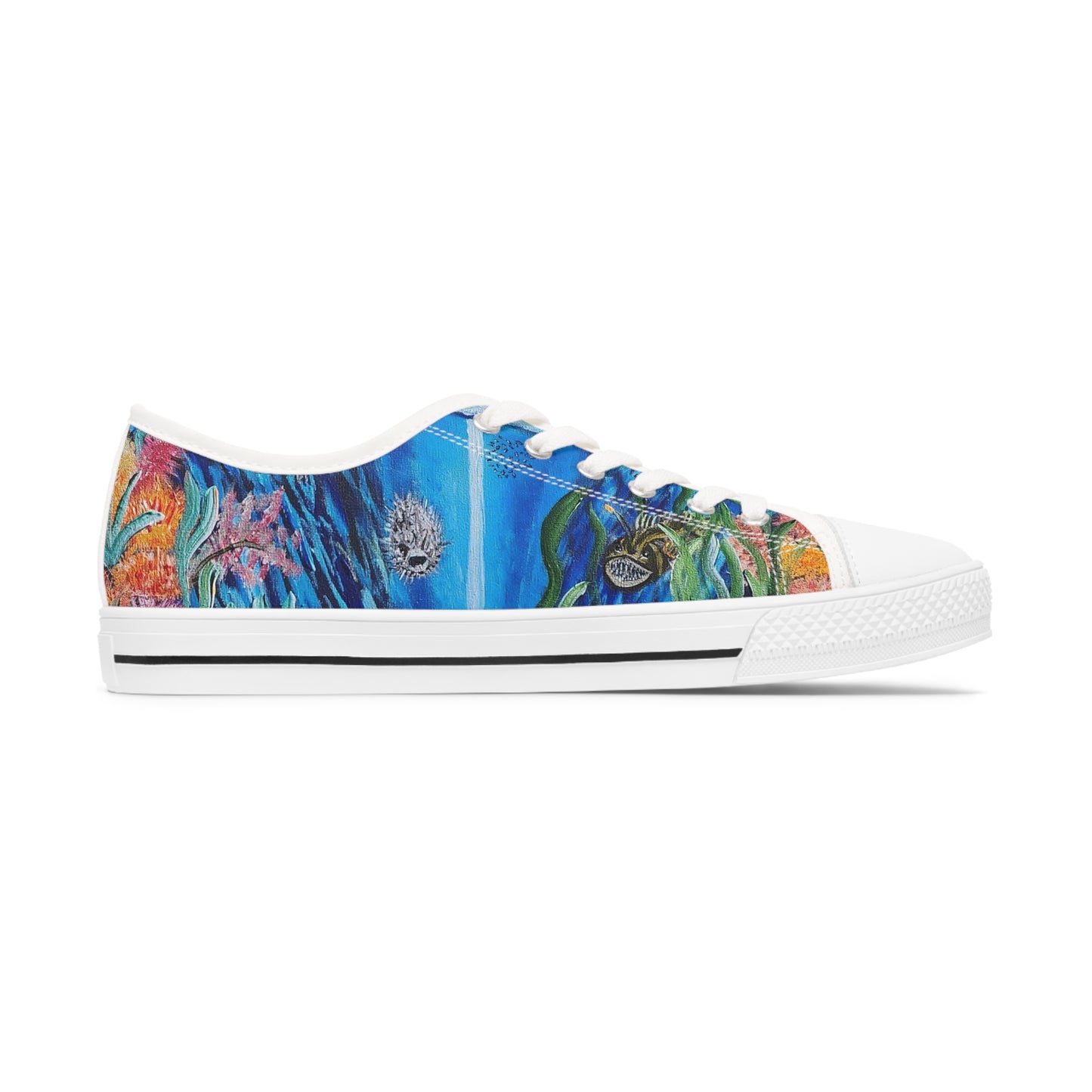 A Different  View Women's Low Top Sneakers